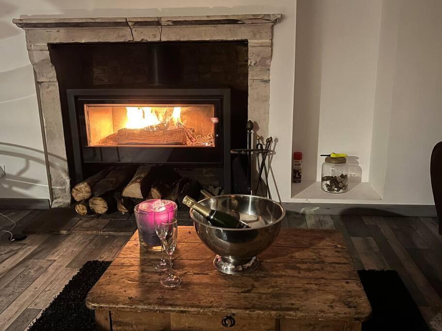 Cottage Cocooning Romantique Avec Jaccuzzi Prive Ancinnes Exteriör bild